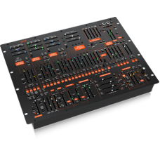 Behringer 2600 аналоговый полумодульный синтезатор, 3 VCO, фильтр нижних частот, разъемы MIDI I / O и USB-B