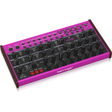 Behringer EDGE аналоговый полумодульный синтезатор ударных инструментов с 2 генераторами, многорежимным фильтром, двойным 8-шаговым секвенсором и 16-голосной полицепочкой