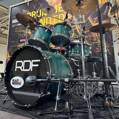 Ударная установка CHUZHBINOV DRUMS RDF22/10/12/16/14S