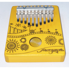 KMKr-2-Y-NEW Escudo Калимба, резонаторная, 10 язычков, трапеция, желтая, Мозеръ